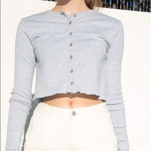 brandy melville 'veronica button top'